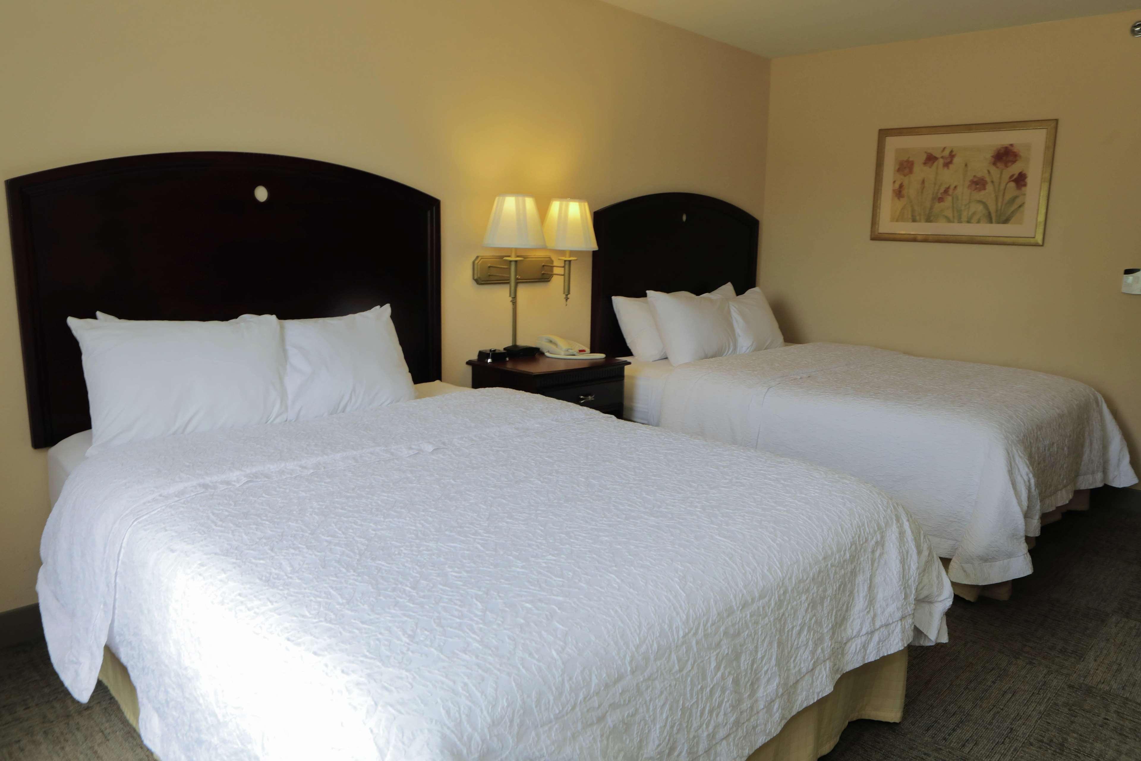 Hampton Inn By Hilton Clinton Exterior foto